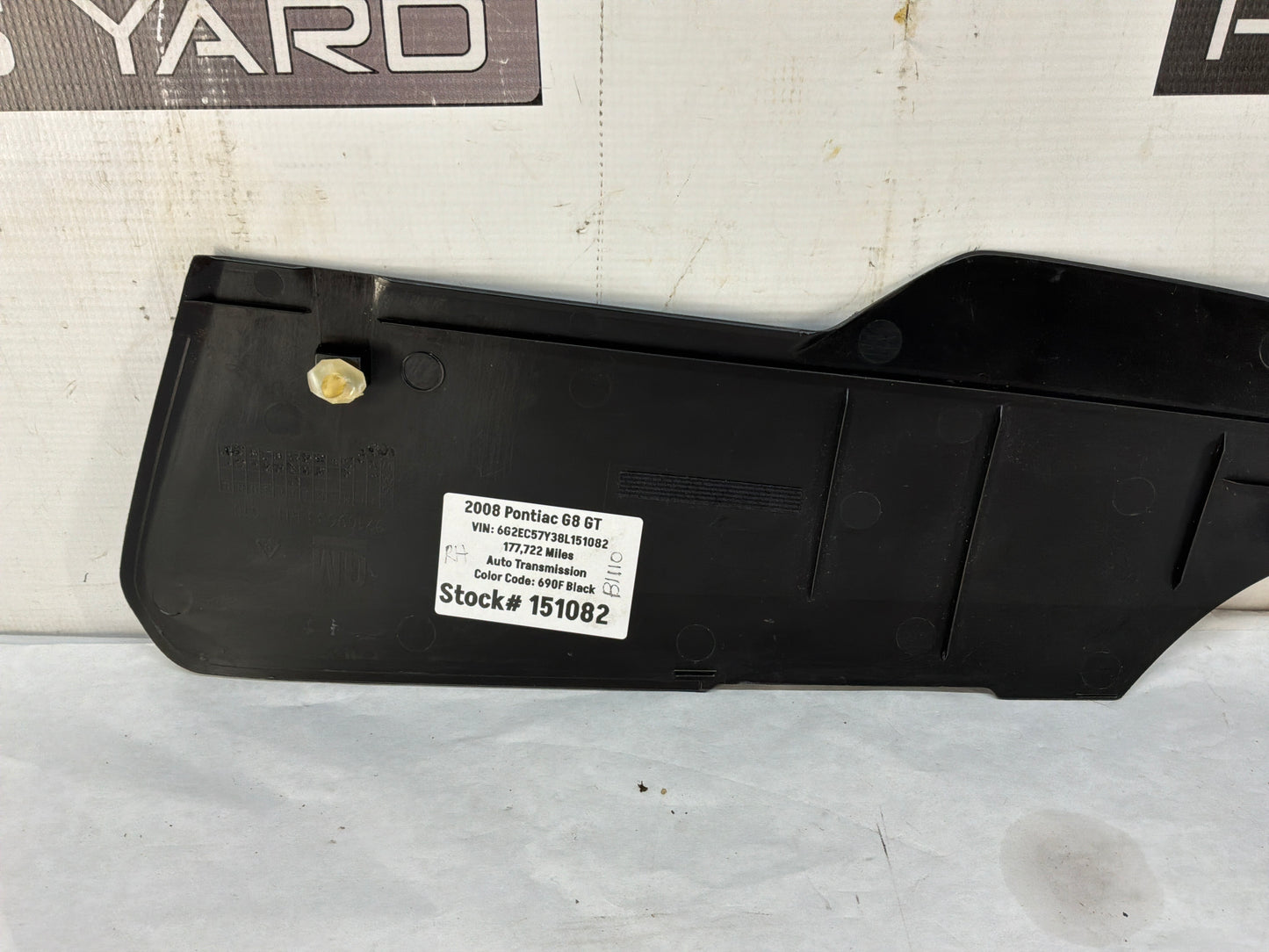2008 Pontiac G8 GT RH Passenger Center Console Side Trim Panels OEM