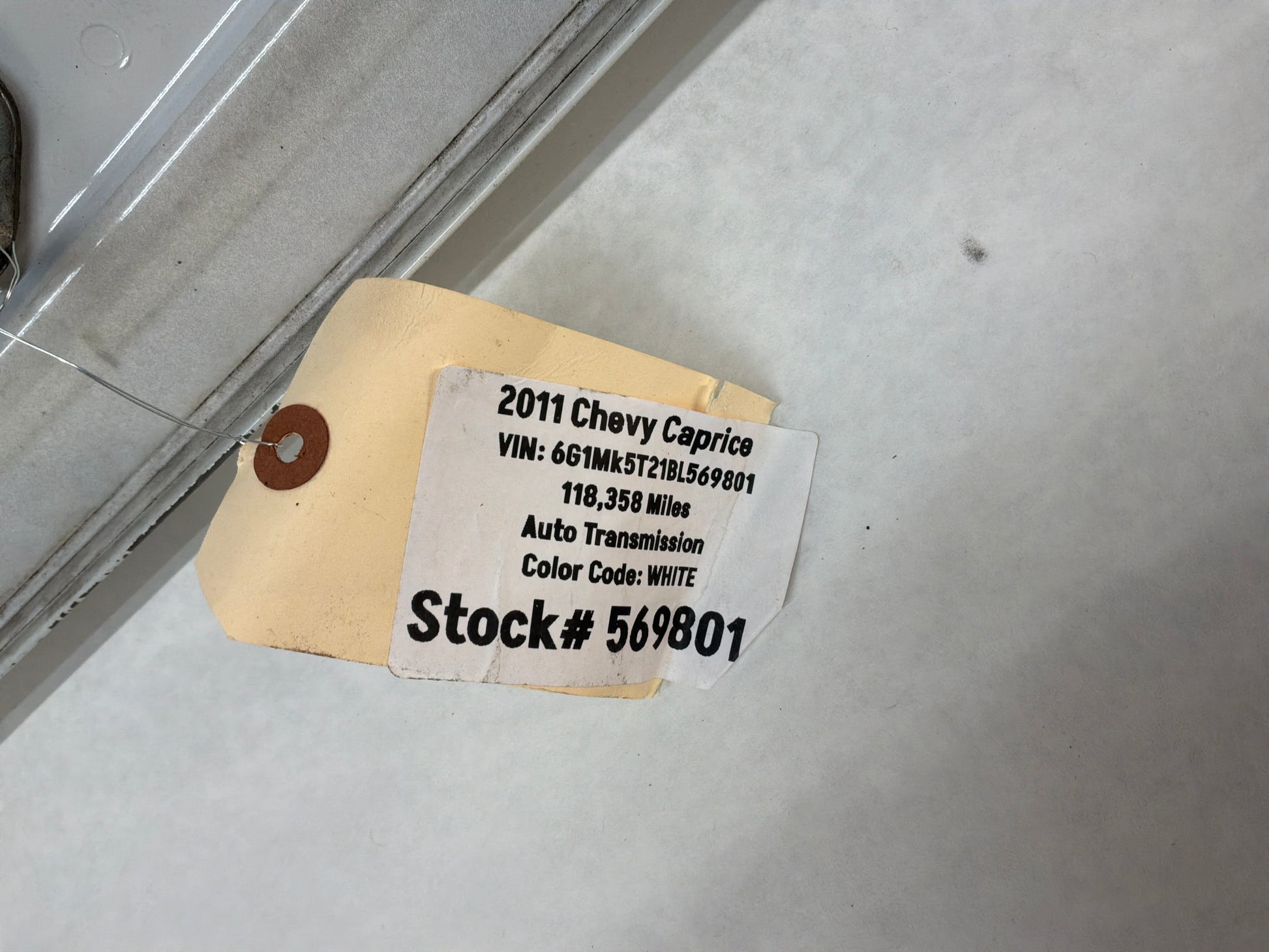 Trunk deck lid - Day's Parts Yard