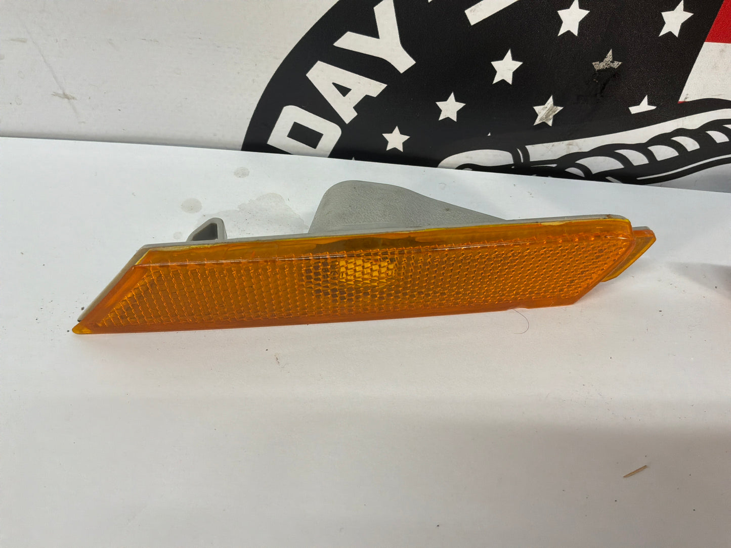2013 Chevy Camaro ZL1 RH & LH Front Marker Lights OEM