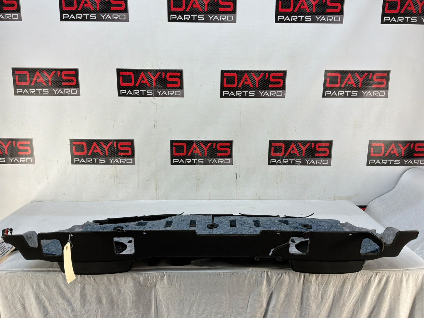Deck tray - Day's Parts Yard