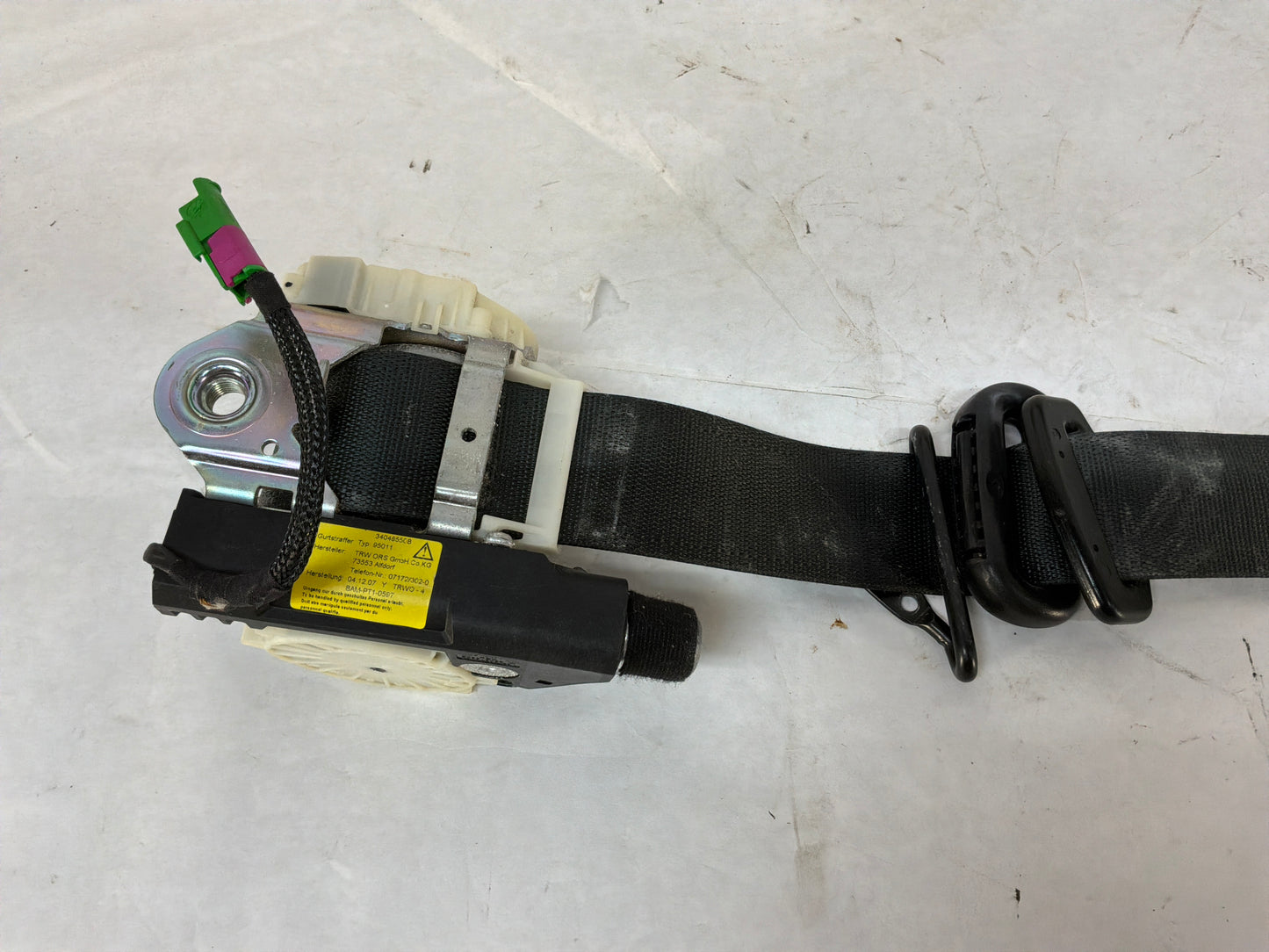 2008 Pontiac G8 RH Passenger Front Seat Belts Retractor OEM