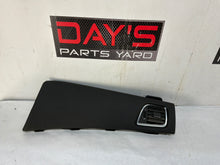 Dash vent - Day's Parts Yard