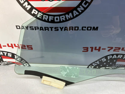 2016 Cadillac CTS-V LH Driver Front Door Window Glass OEM