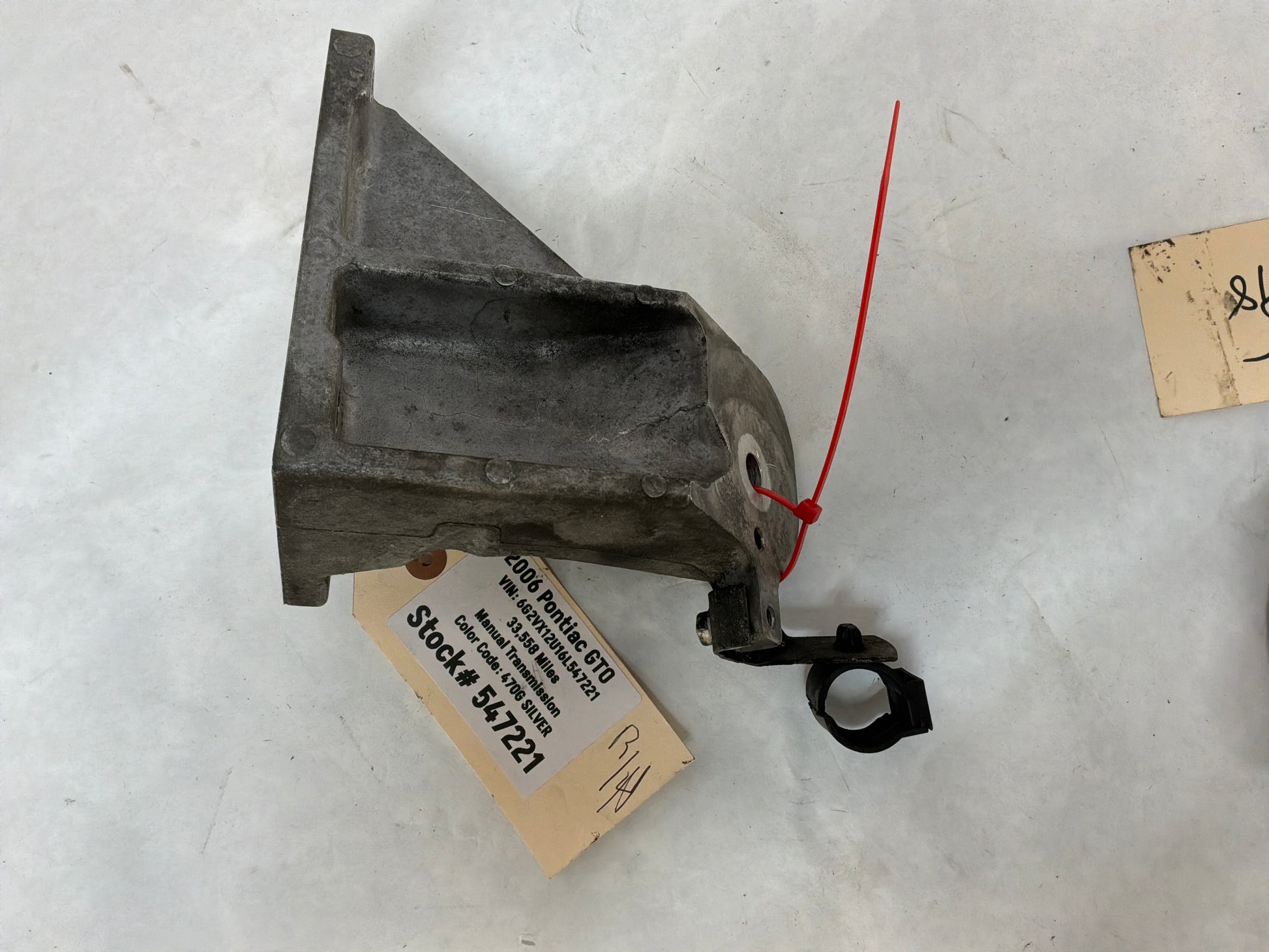 Mounts - Day's Parts Yard