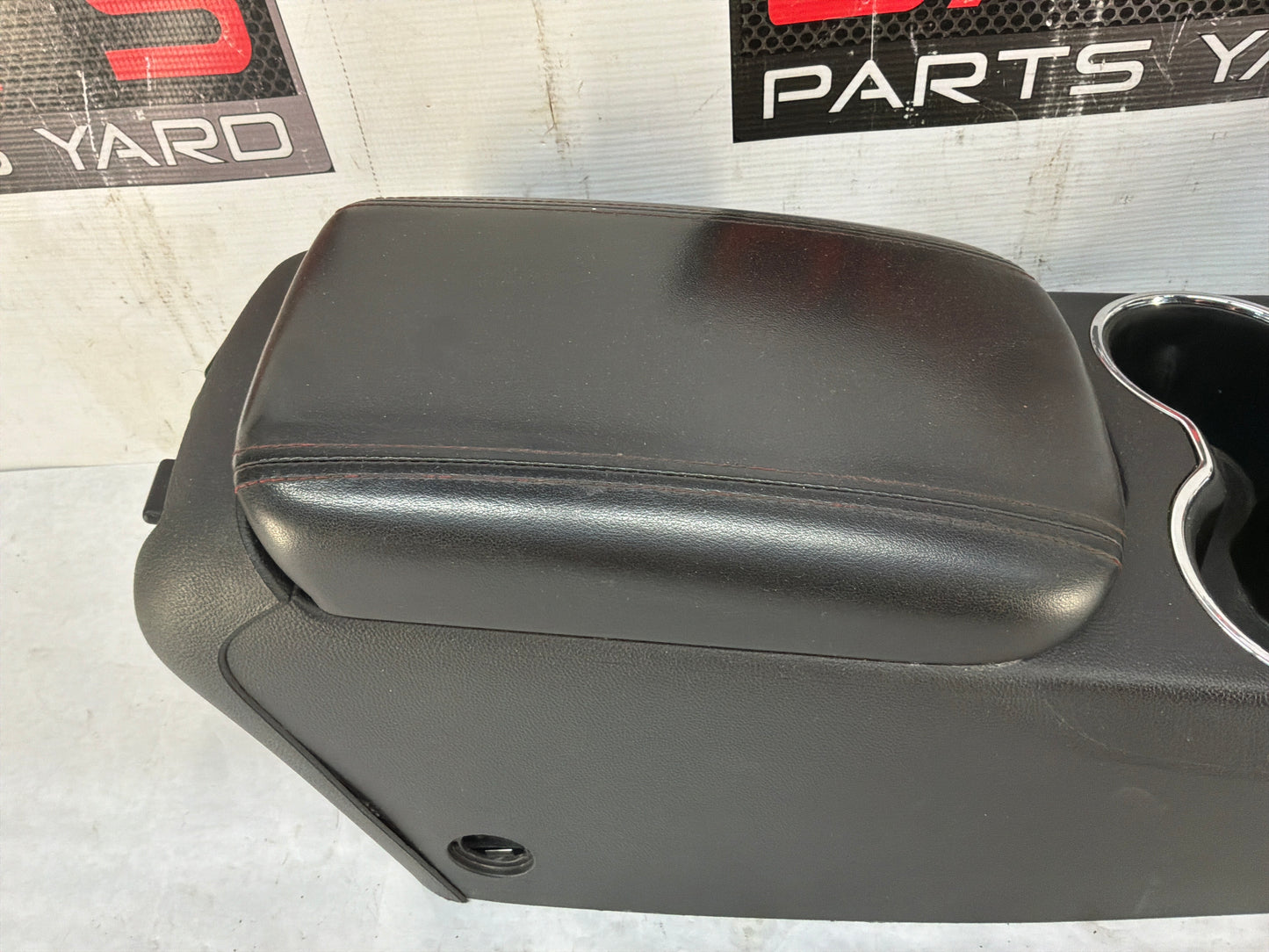 2014-2017 Chevy SS Sedan Caprice PPV Center Console Arm Rest OEM