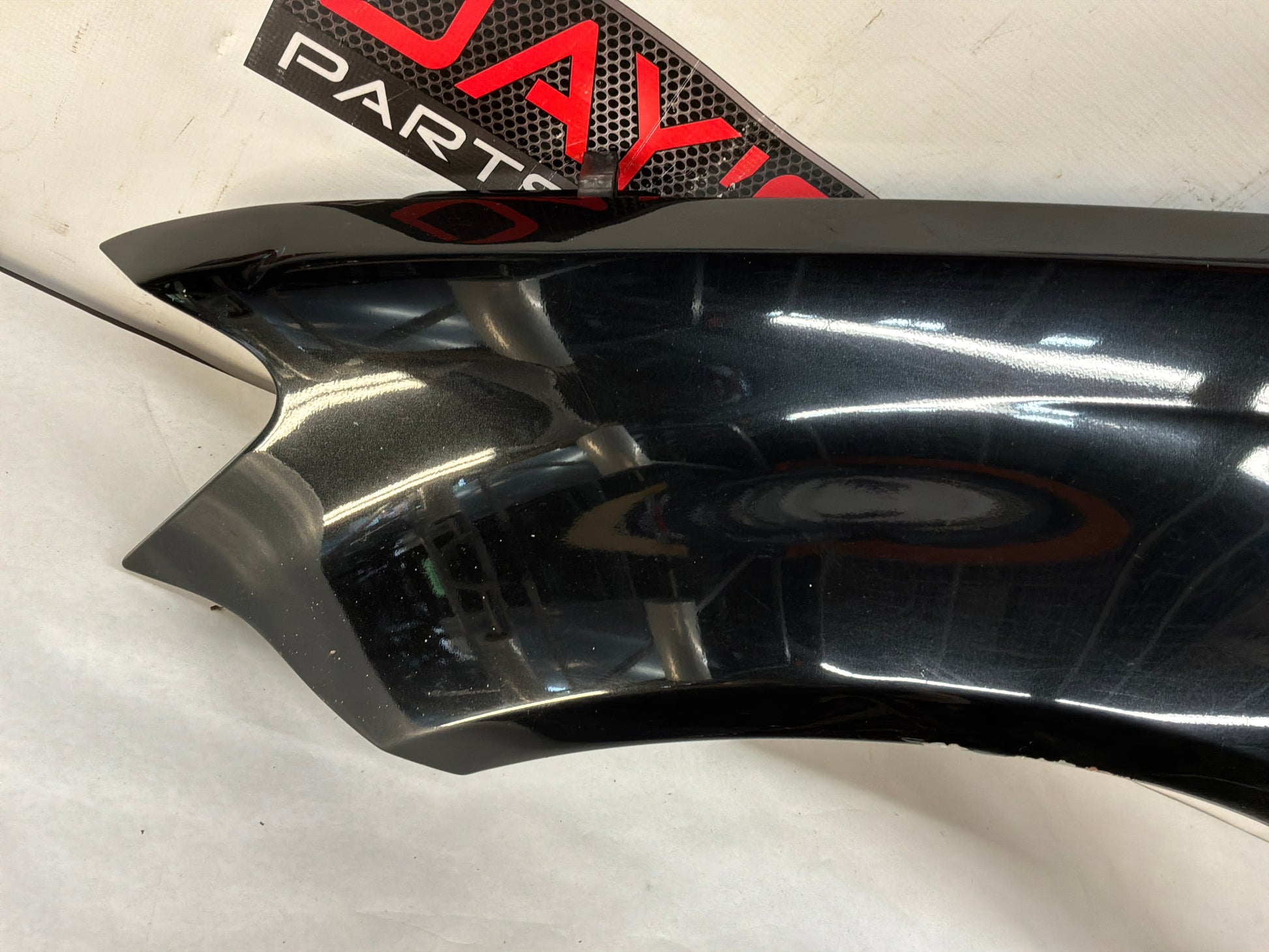 2009 Pontiac G8 Base LH Driver Fender Black OEM - Day's Parts Yard