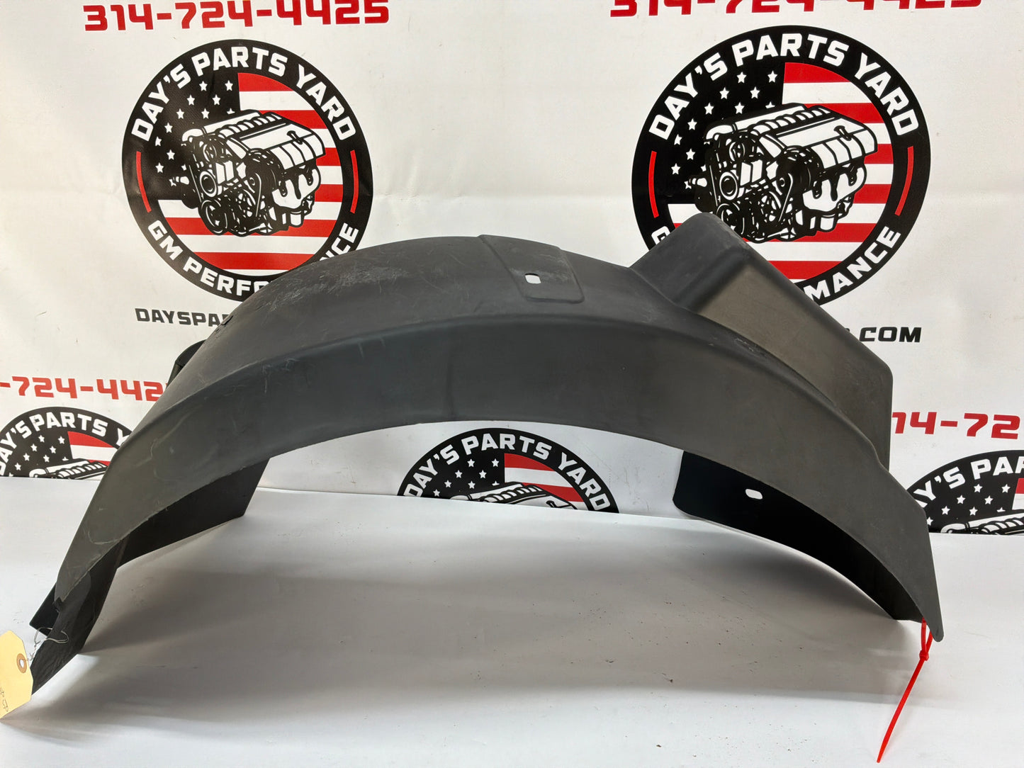 2006 Cadillac CTS-V RH Passenger Front Inner Fender Wheel Well House Liner OEM