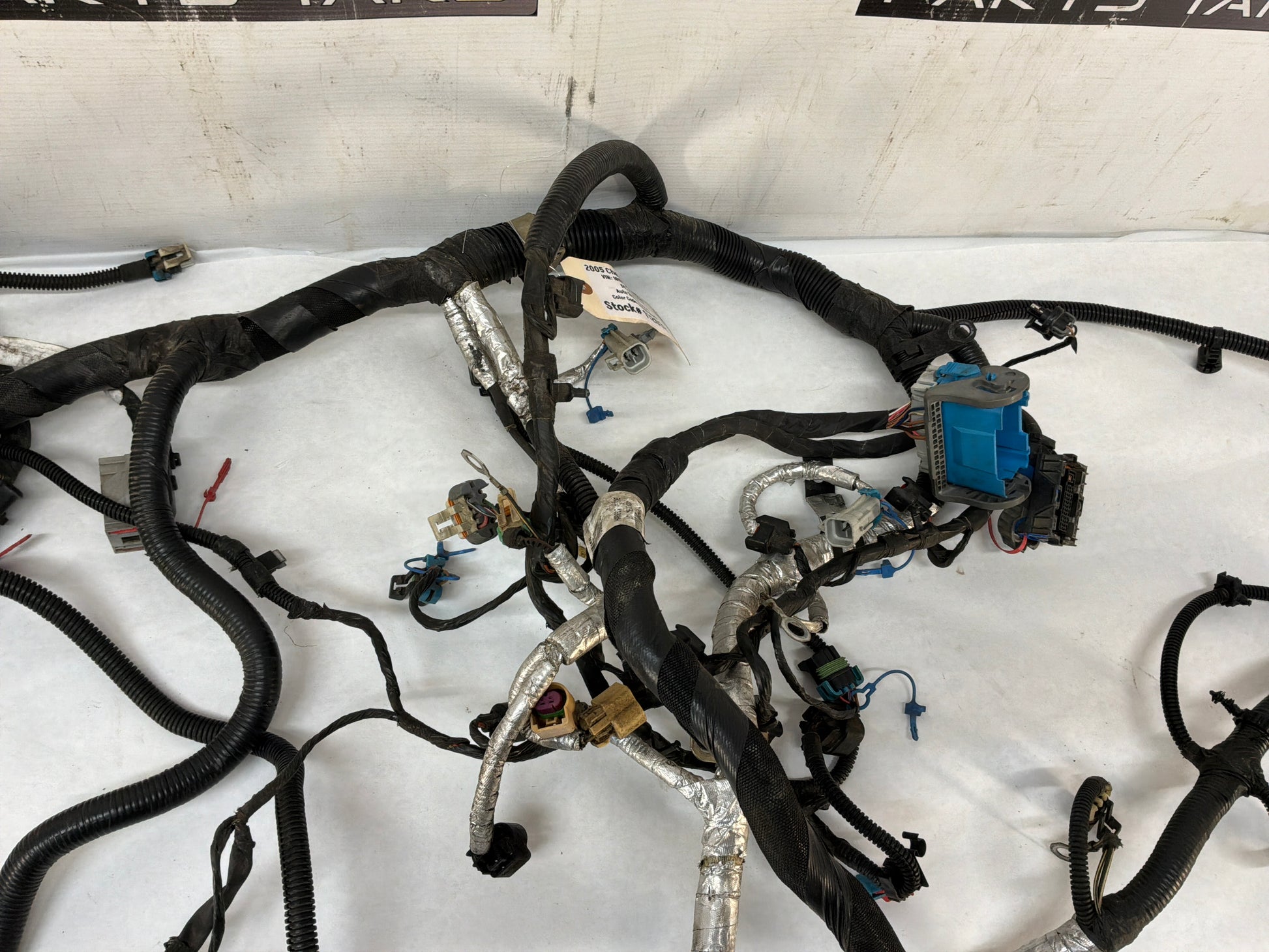 Engine wire harness - Day's Parts Yard