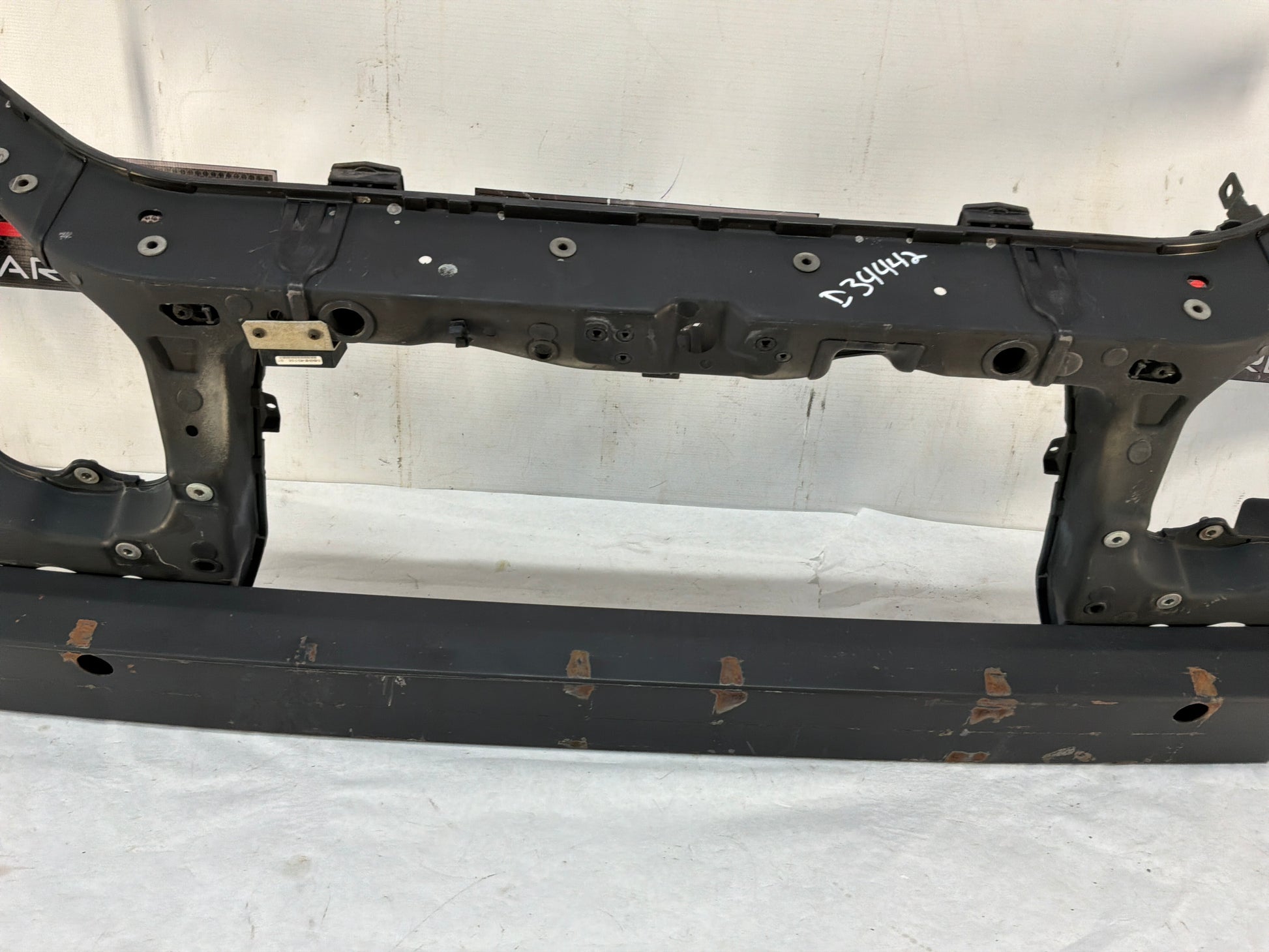 Radiator core support - Day's Parts Yard