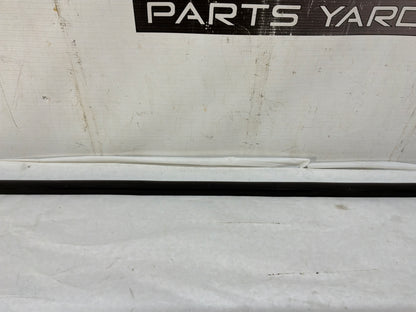 2004 Pontiac GTO Rocker Molding Side Skirt Rubber Weather Strip Seal OEM