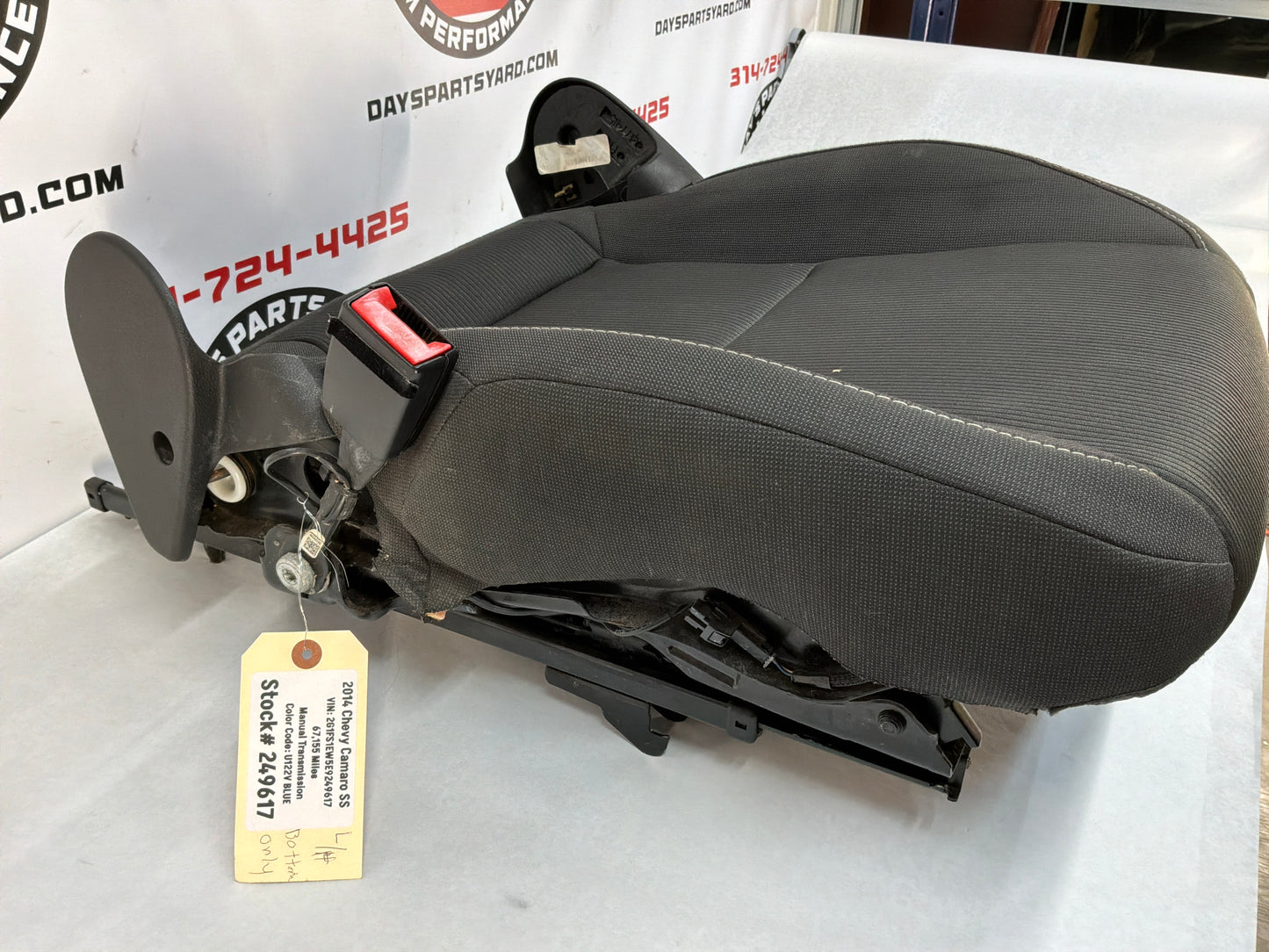 2014 Chevy Camaro LH Driver Front Seat Bottom Black Clothe OEM