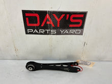 Rh rear control arm - Day's Parts Yard