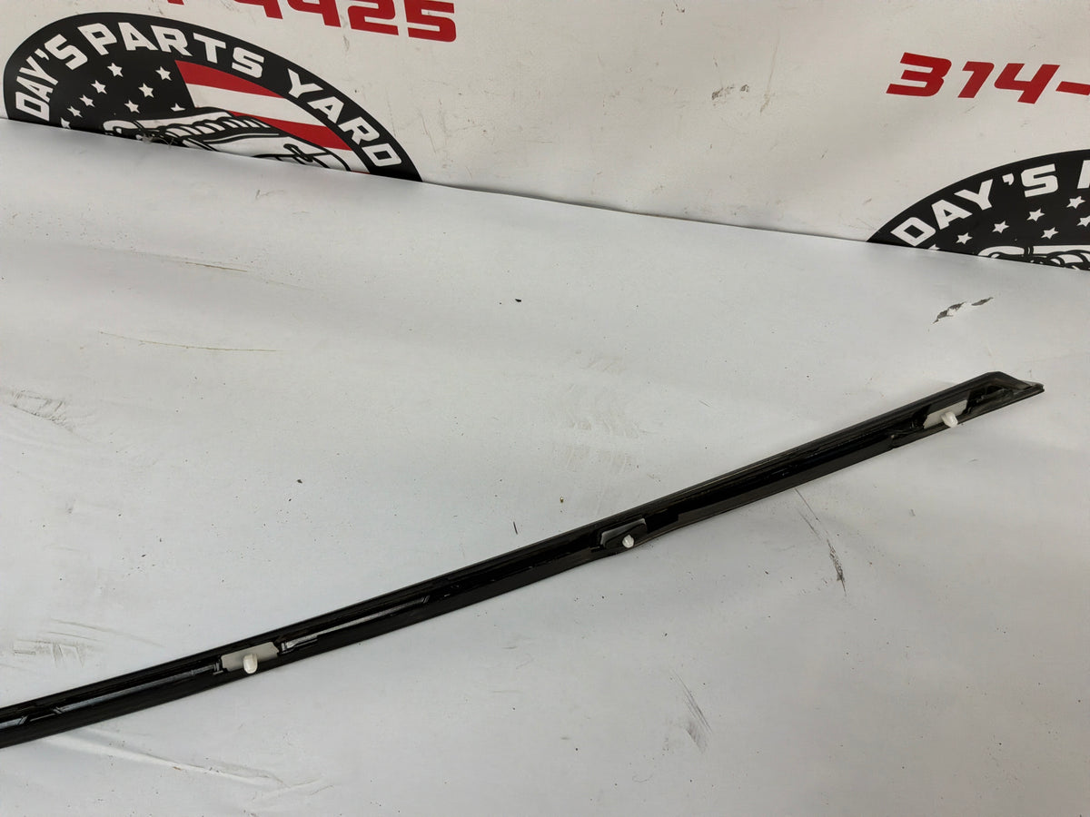 2009 Cadillac CTS-V RH Passenger Front Roof Upper Exterior Trim Molding OEM