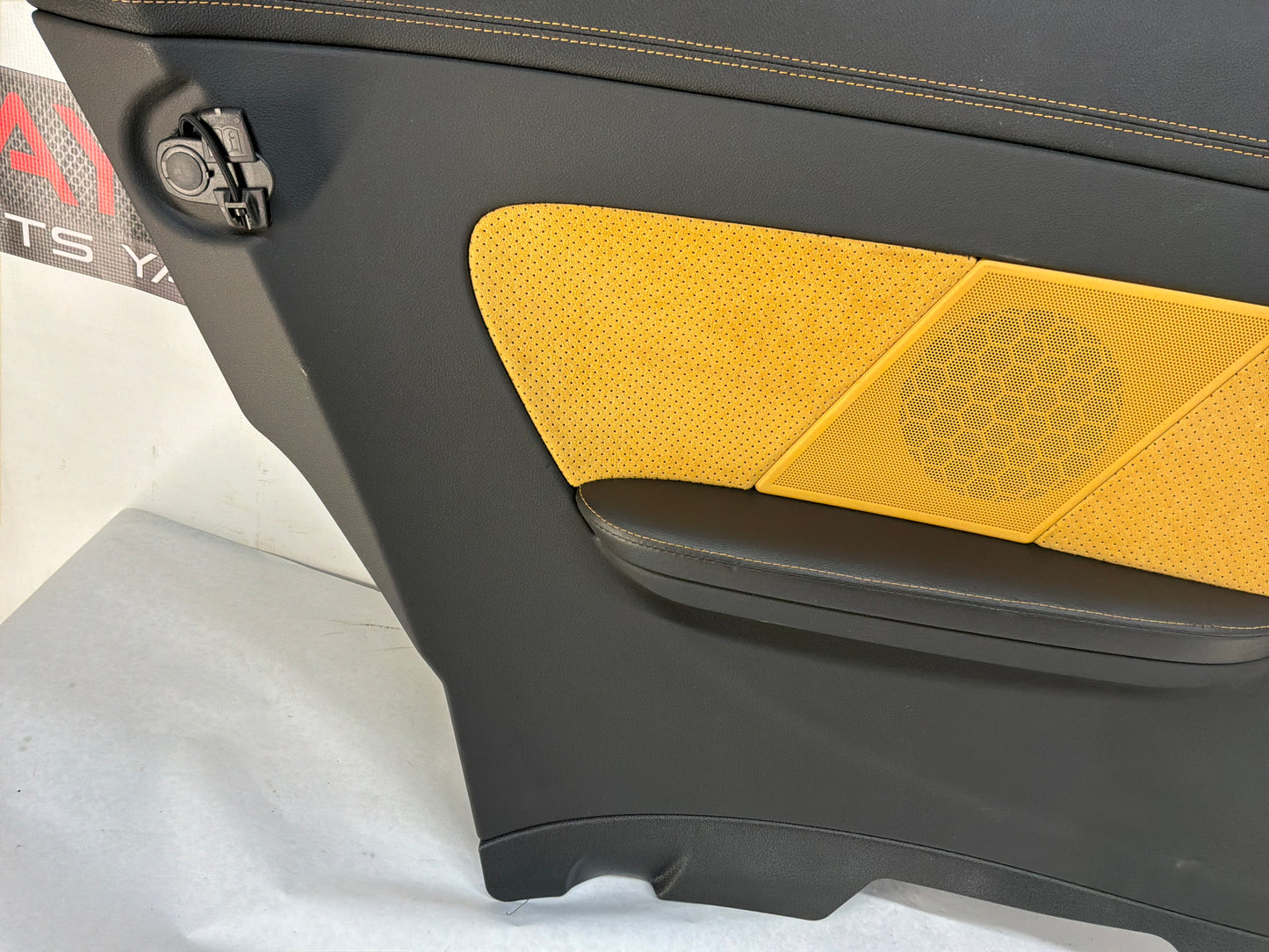 2011 Cadillac CTS-V Coupe LH Driver Rear Interior Quarter Door Panel Trim Saffron OEM