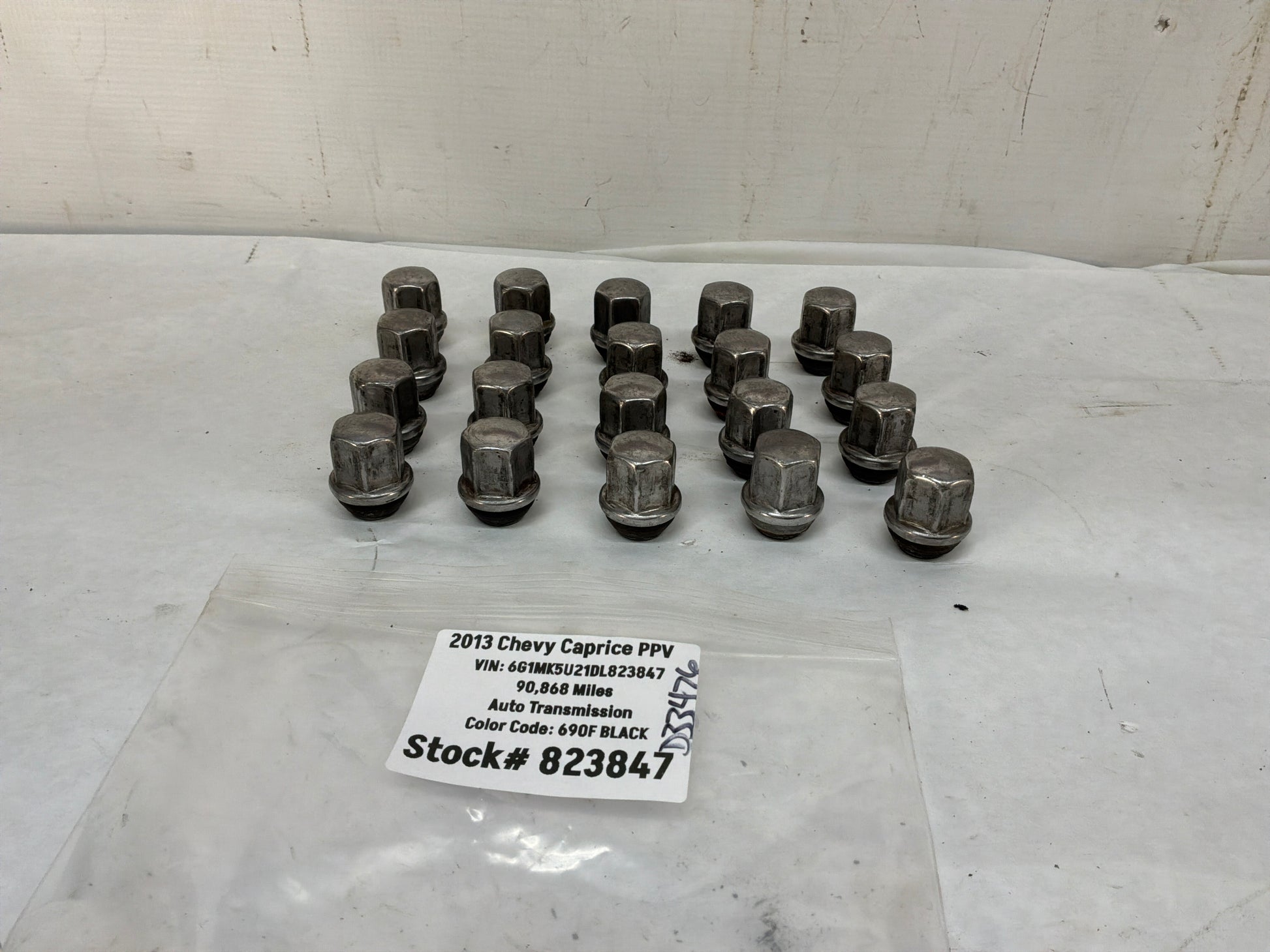 Lug nuts - Day's Parts Yard