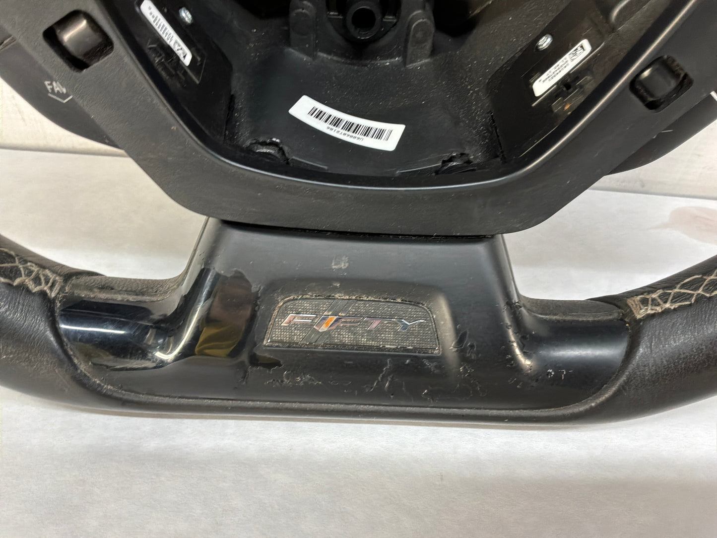 Steering wheel - Day's Parts Yard
