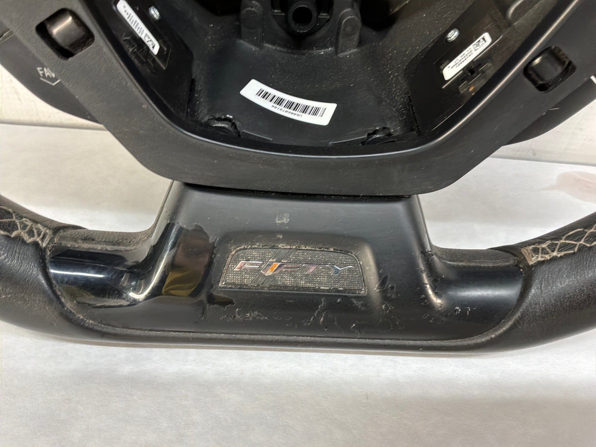 Steering wheel - Day's Parts Yard