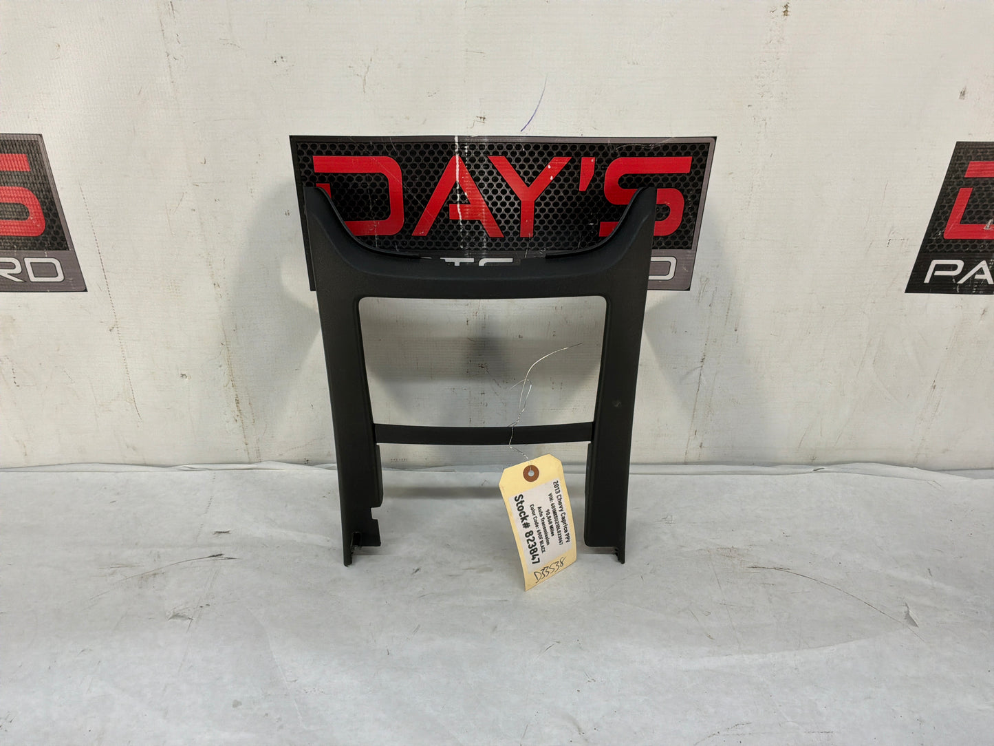 2013 Chevy Caprice PPV Center Dash Radio Stereo Bezel Trim OEM - Day's Parts Yard