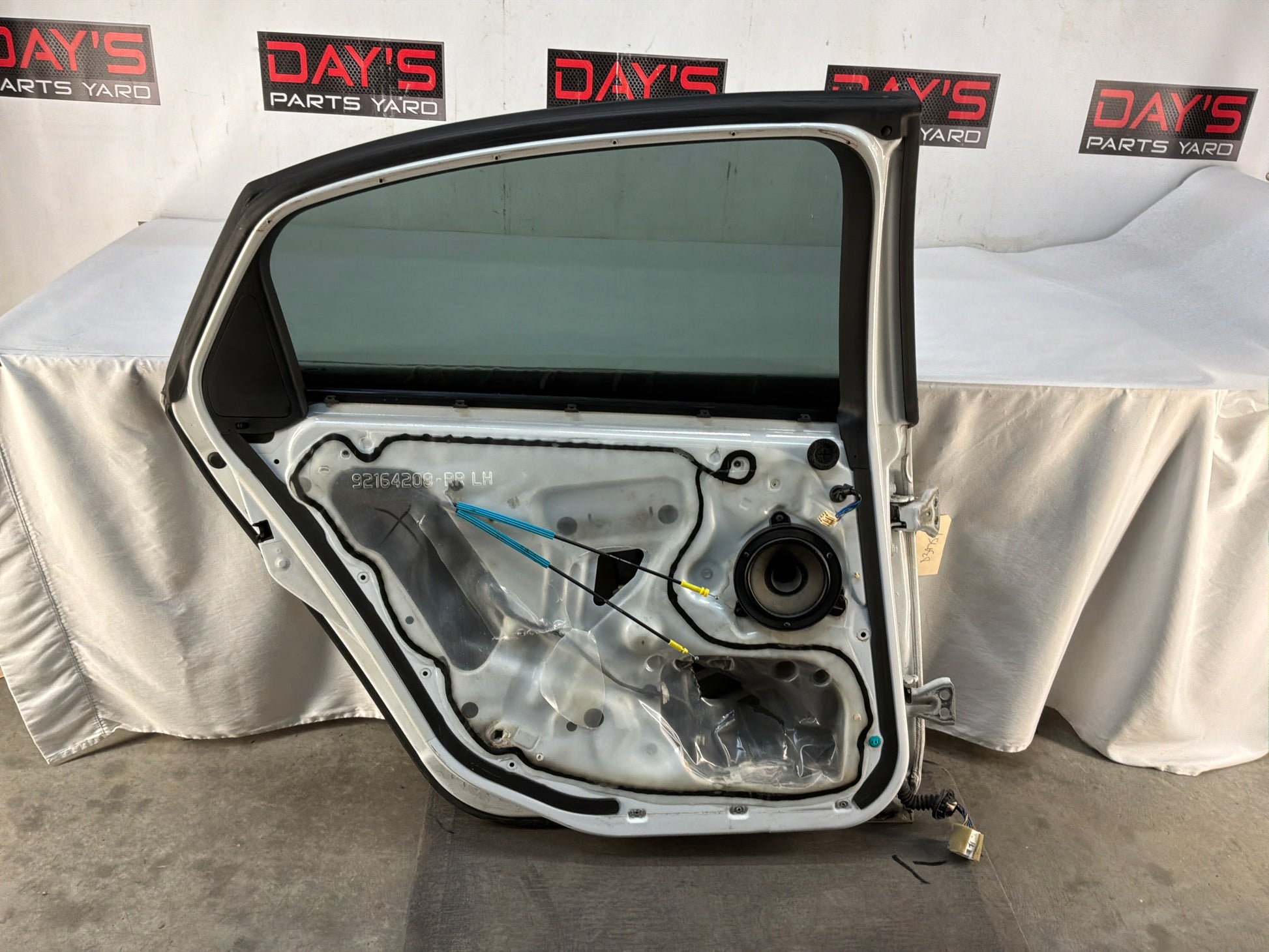 Rear lh door - Day's Parts Yard