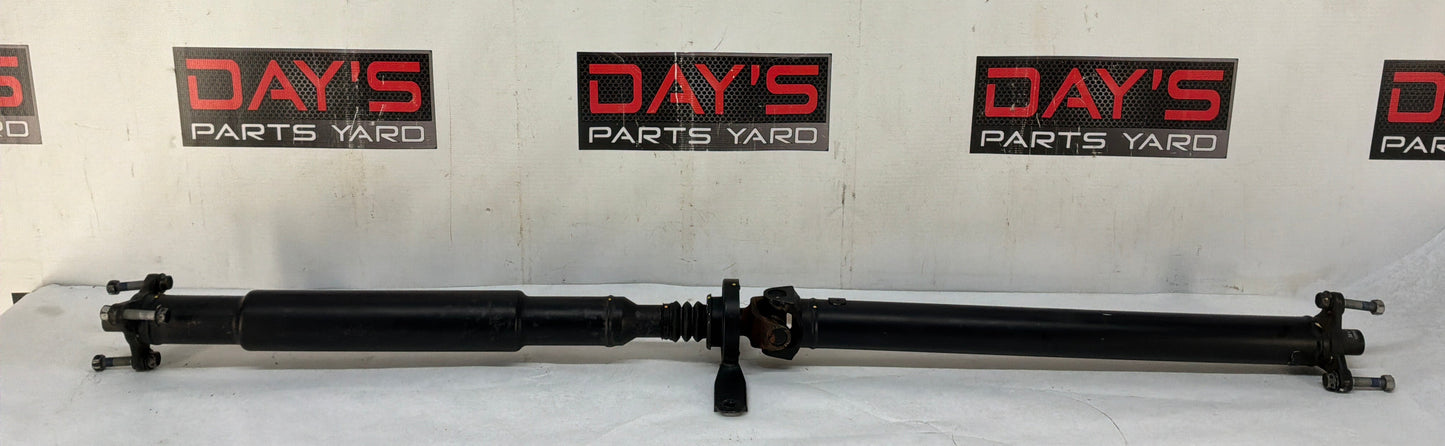 2017 Chevy SS Sedan Drive Propeller Shaft Driveshaft OEM