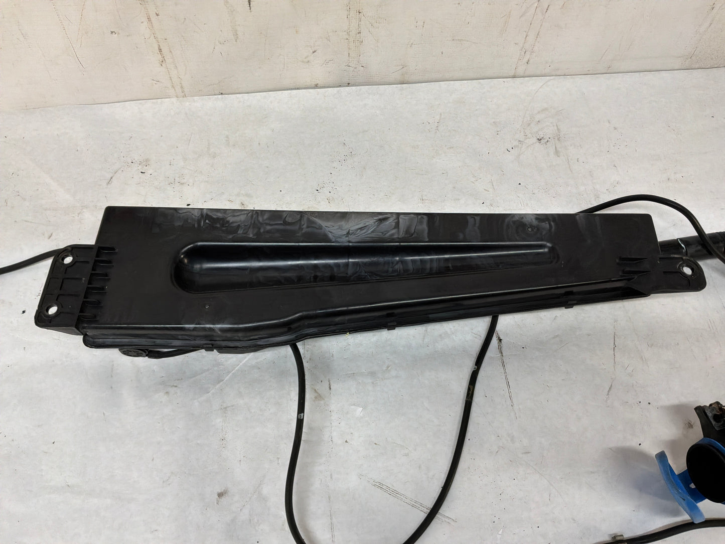 2014 Chevy Caprice PPV Windshield Washer Reservoir Overflow Tank Bottle OEM
