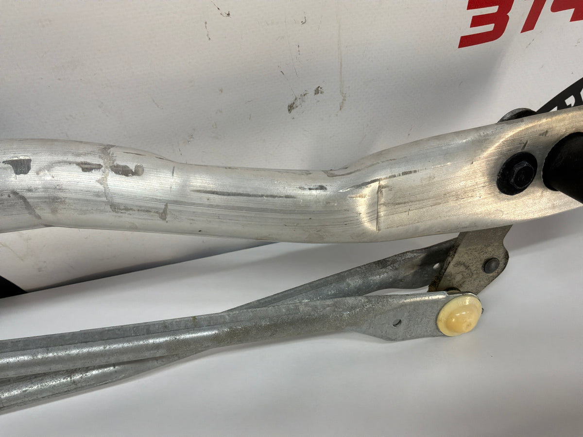 2002 Chevy C5 Corvette Windshield Wiper Linkage Transmission w/ Motor OEM