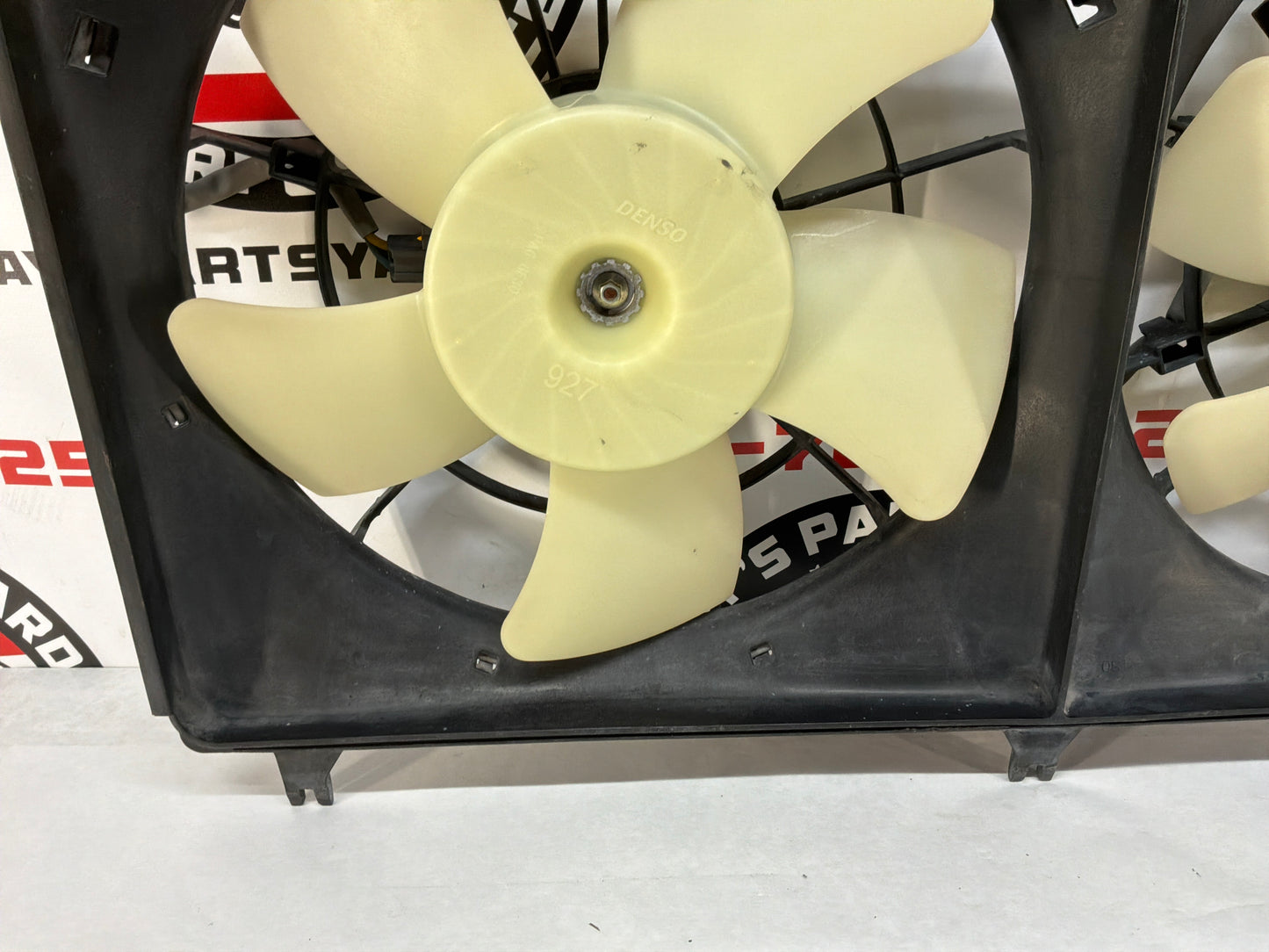 2014 Chevy Camaro SS Dual Radiator Cooling Fans Assembly OEM