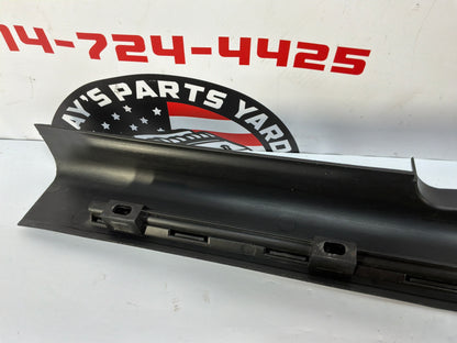 2006 Pontiac GTO RH Passenger Interior Sill Carpet Retainer Trim Cover Panel OEM
