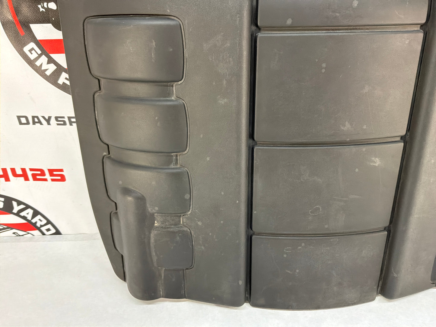 2015 Chevy SS Sedan Engine Motor Intake Manifold Coils Cover OEM