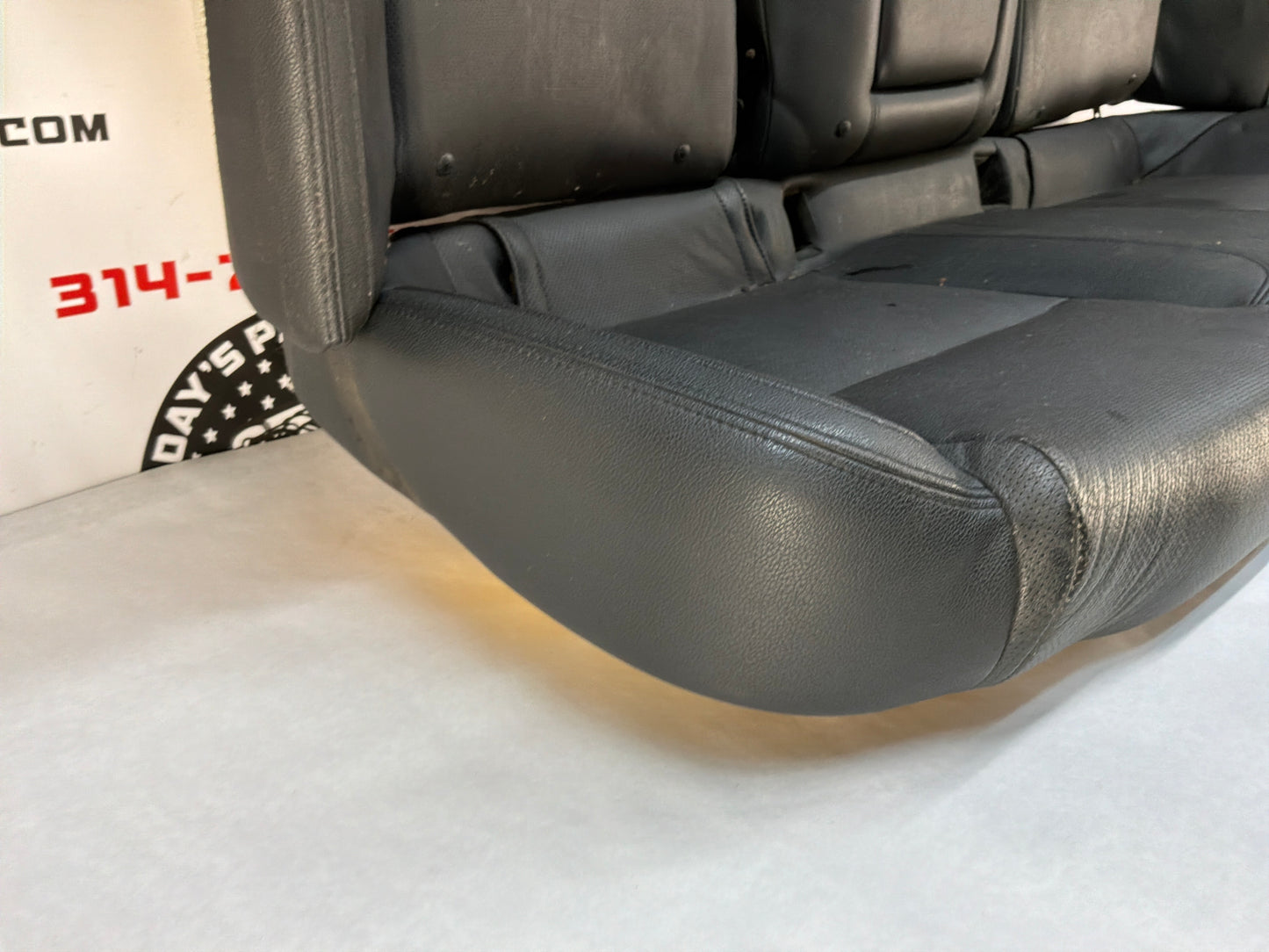 2008 Pontiac G8 Base Rear Seats OEM