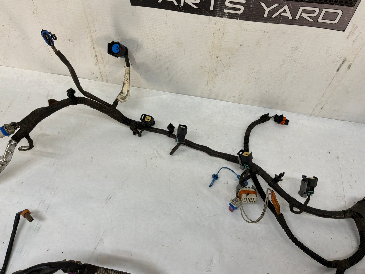 Engine transmission harness - Day's Parts Yard