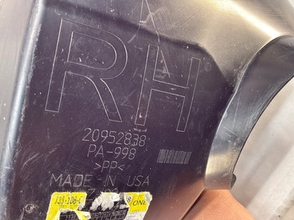 Rh front wheel liner - Day's Parts Yard