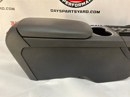 2008 Pontiac G8 GT Center Console w/Shifter OEM