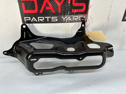 2015 Chevrolet Camaro SS 1LE RH Passenger Taillight Tail Light Mounting Bracket Frame Brace OEM