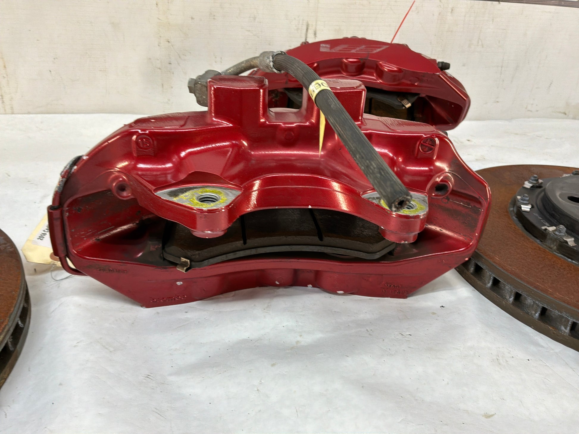 Front calipers w rotors - Day's Parts Yard
