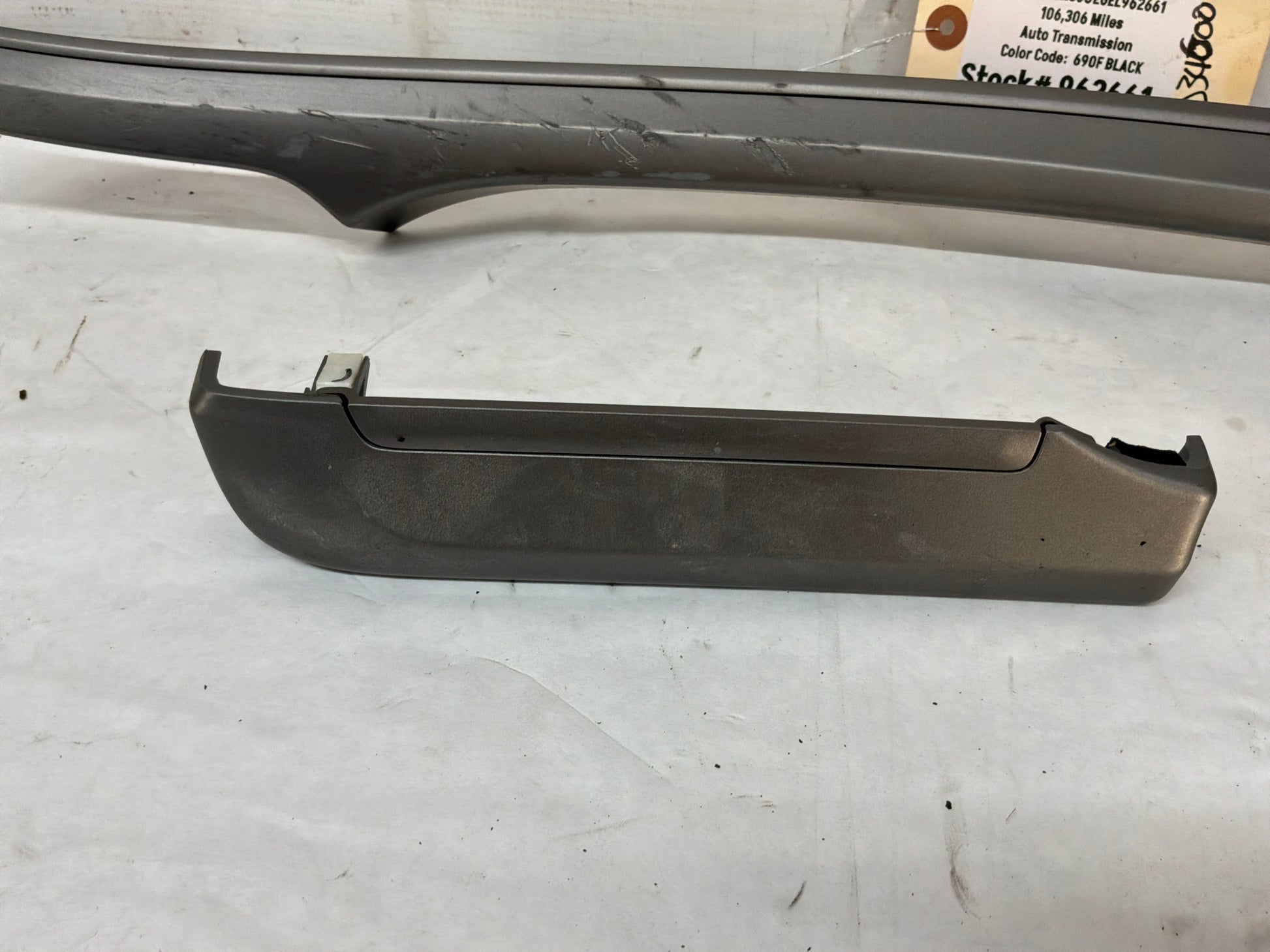 Dash trim - Day's Parts Yard