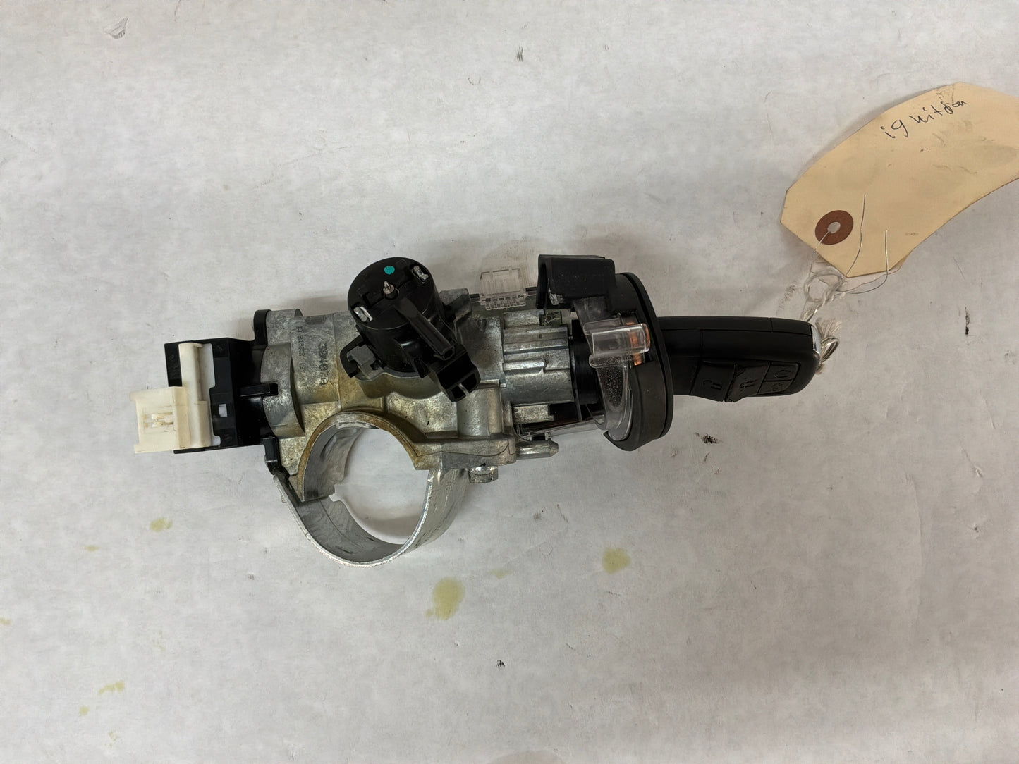 2008 Pontiac G8 GT Steering Column Ignition w/ Key OEM