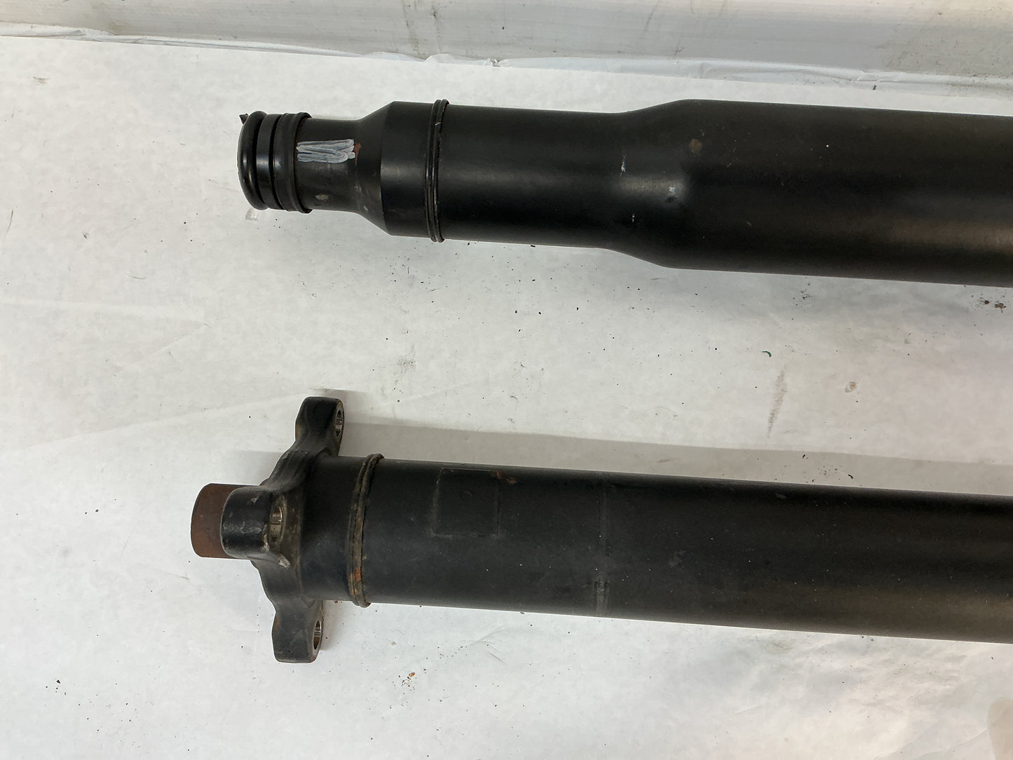 2015 Chevrolet Camaro SS 1LE Driveshaft Drive Propeller Shaft Line OEM