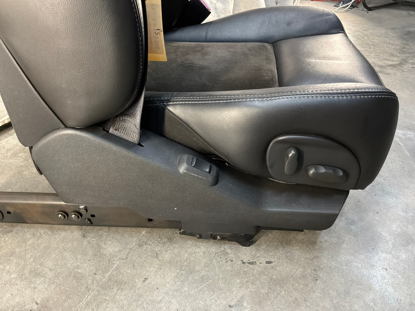 2006 Cadillac CTS-V Seats Fronts & Rears Non Recaro Leather and Suede OEM