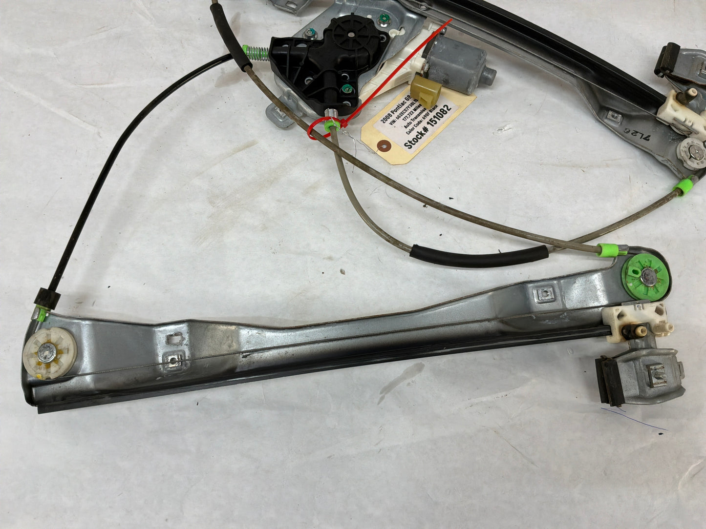 2008 Pontiac G8 GT RH Passenger Front Window Motor Regulator OEM