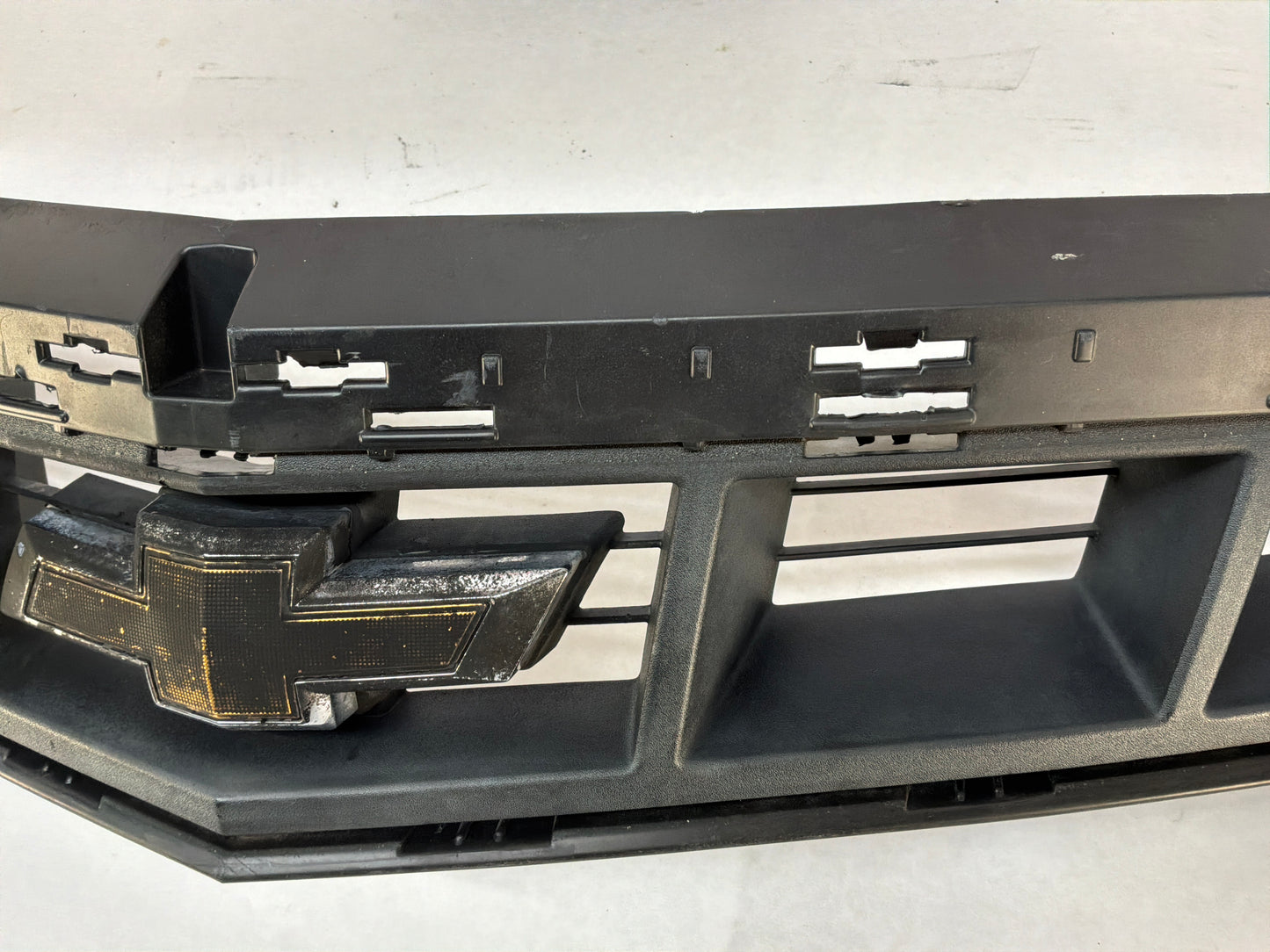 2015 Chevy Camaro SS 1LE Front Bumper Fascia Upper Plastic Grille OEM