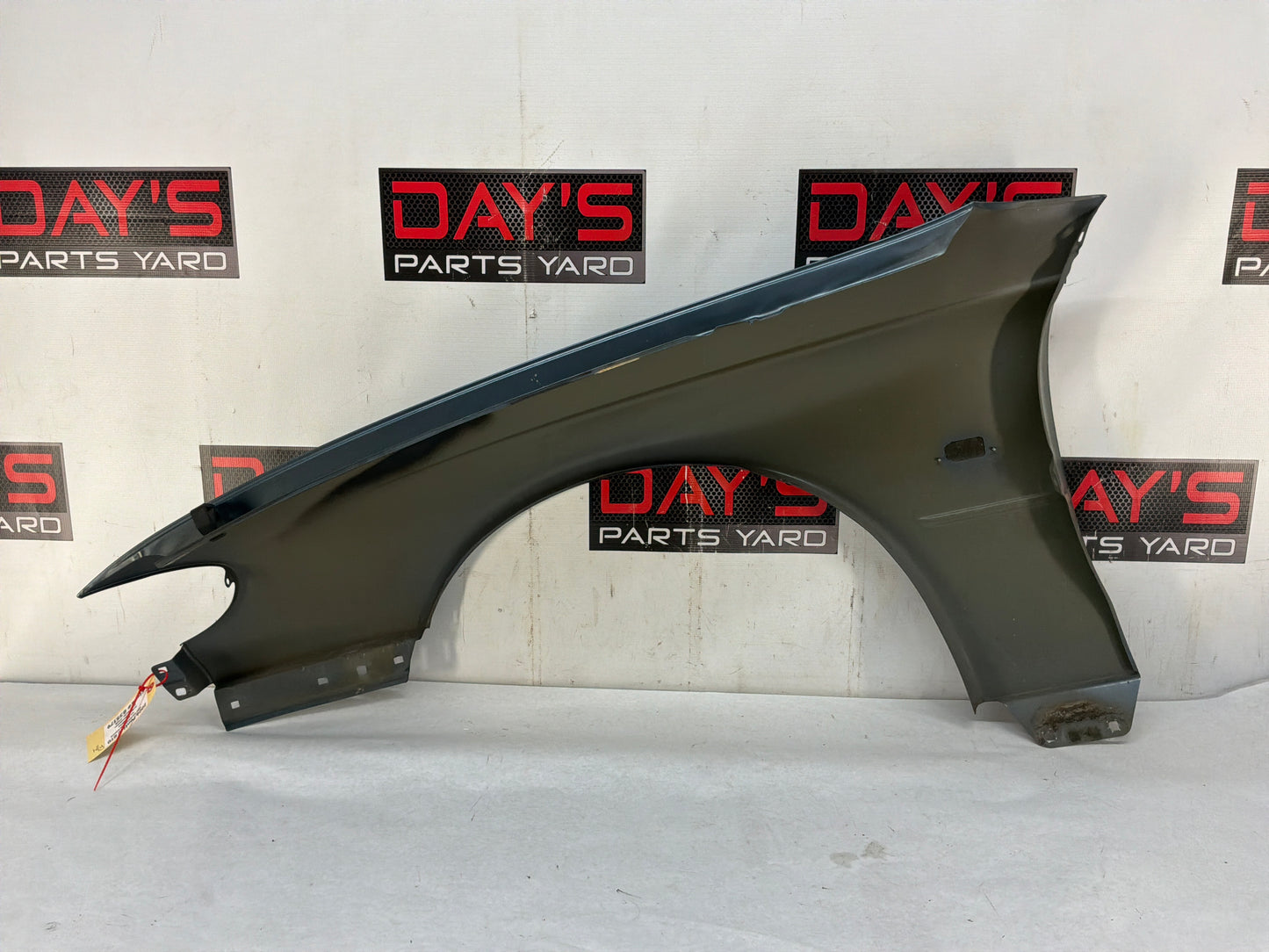 2006 Pontiac GTO RH Passenger Front Fender OEM