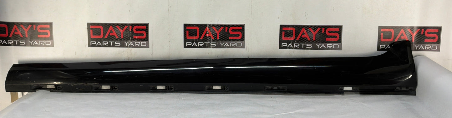 Lh rocker panel - Day's Parts Yard