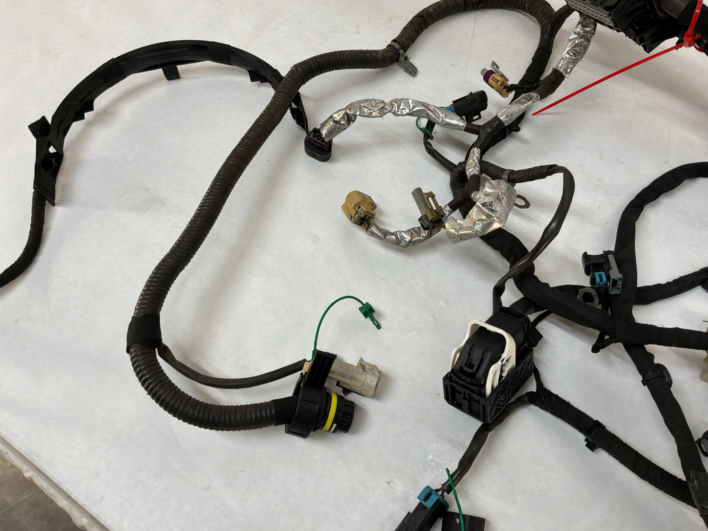 2015 Chevy SS Sedan Engine Motor Transmission Wire Wiring Harness OEM
