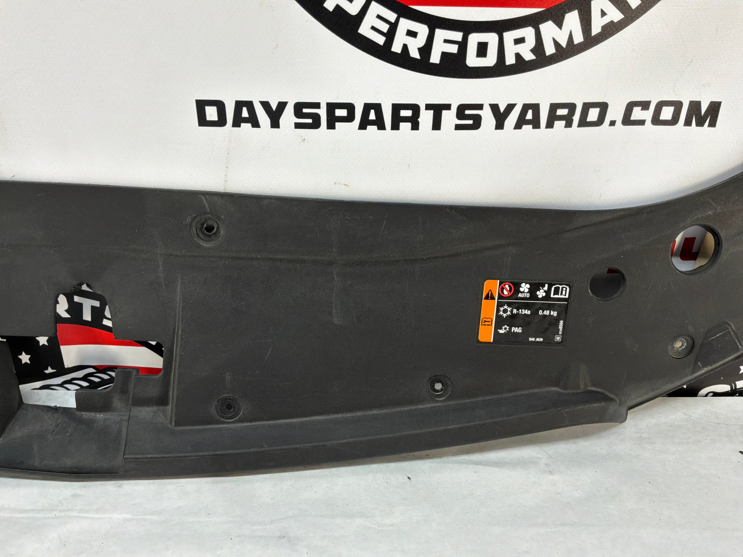 2014 Chevy SS Sedan Radiator Core Support Grille Cover Sight Shield OEM
