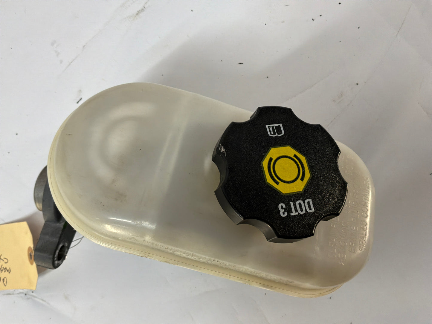 2006 Cadillac CTS-V Brake Booster Master Cylinder Reservoir OEM