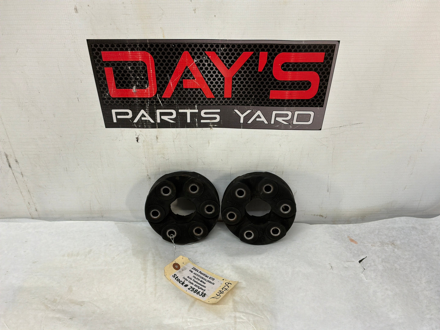 2004 Pontiac GTO Driveshaft Drive Prop Shaft Couplers Isolators OEM