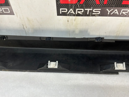 2008 Pontiac G8 GT LH Driver Rocker Molding Side Skirt Panel Trim Black OEM