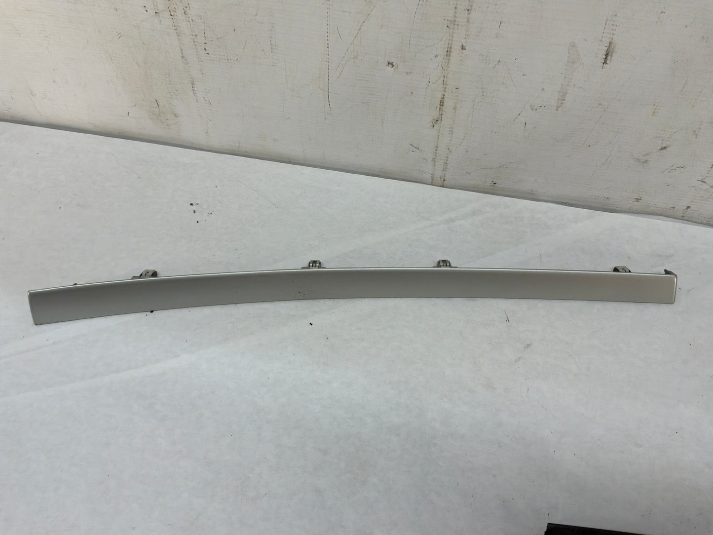 2008 Pontiac G8 GT LH & RH Silver Dash Trim Accent Applique Panel OEM