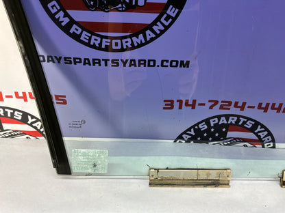 2005 Pontiac GTO LH Driver Front Door Window Glass OEM